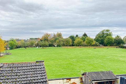 2 bedroom terraced house for sale, CHAIN FREE - Gladstone Street, Rothwell