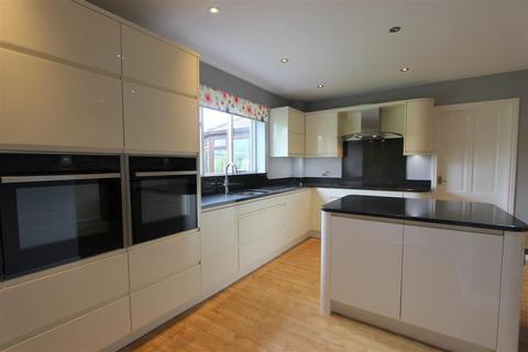 4 bedroom detached house for sale, Lauriston Close, Darlington