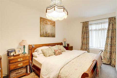 20 Anmer Close, Nottingham, NG2 1PA