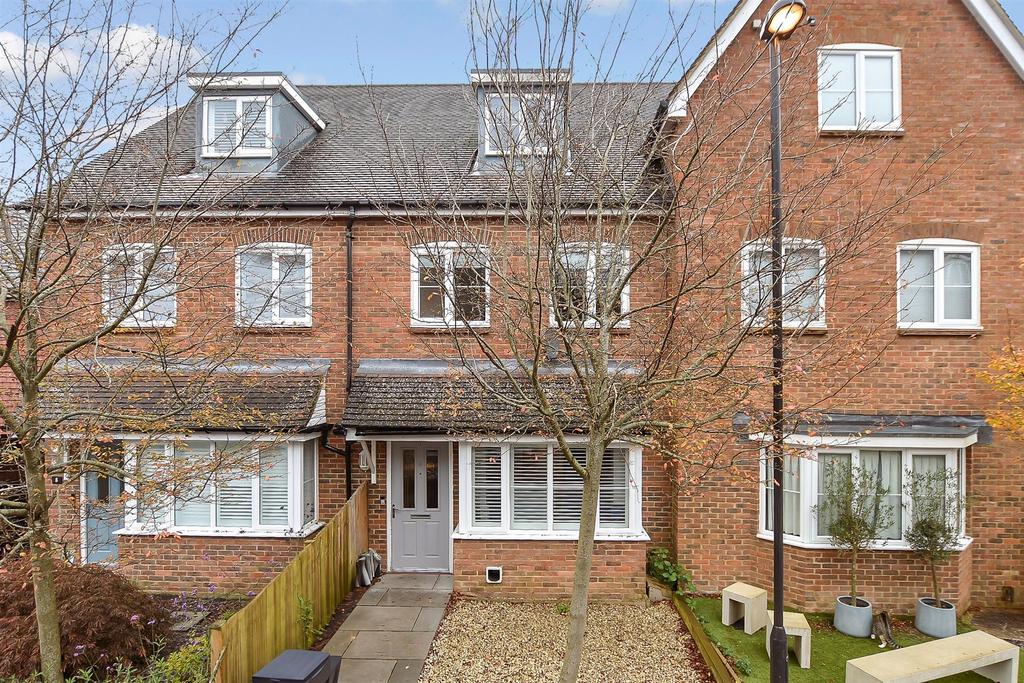 Brick Lane, Haywards Heath, West Sussex 4 bed townhouse for sale £525,000