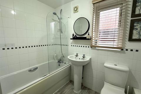 1 bedroom house for sale, Tudor Close, Brough