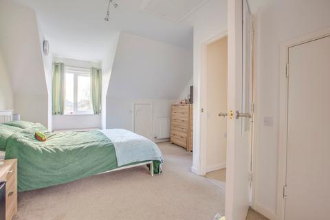 3 bedroom terraced house for sale, St. Hughs Avenue, High Wycombe, HP13