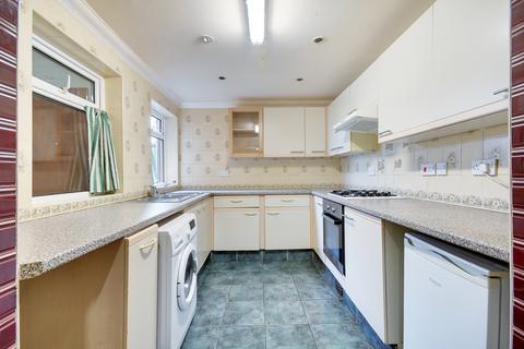 4 bedroom terraced house for sale, Cornwall Crescent, Chelmsford