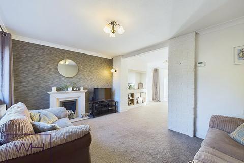 4 bedroom detached house for sale, Chepstow Gardens, Doncaster DN5