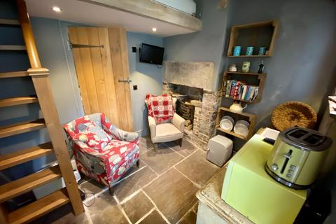 Property to rent, The Brew House, 15 Market Place, Wirksworth DE4