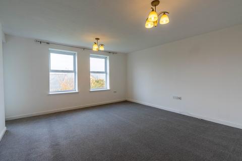 2 bedroom flat to rent, Mary Court, Chatham, Kent, ME4