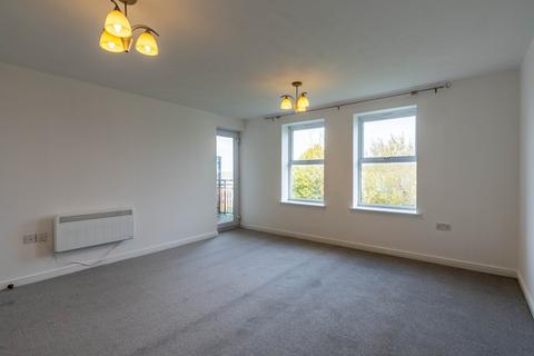 2 bedroom flat to rent, Mary Court, Chatham, Kent, ME4