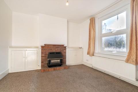 2 bedroom semi-detached house for sale, Meadow Road, Southborough, Tunbridge Wells