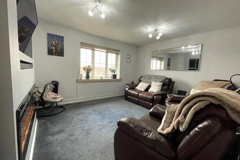 2 bedroom flat for sale, Browsholme Court, Westhoughton, Bolton