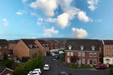 2 bedroom apartment for sale, Browsholme Court, Westhoughton, Bolton