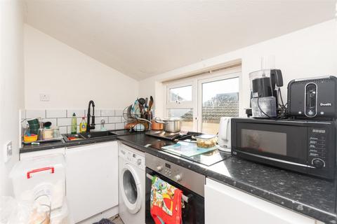 1 bedroom flat for sale, Institute Road, Chatham, Kent