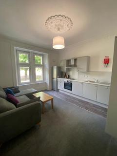 3 bedroom flat to rent, Pitkerro Road, Dundee DD4