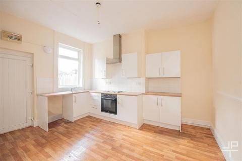 3 bedroom terraced house to rent, Park Road, Dukinfield SK16