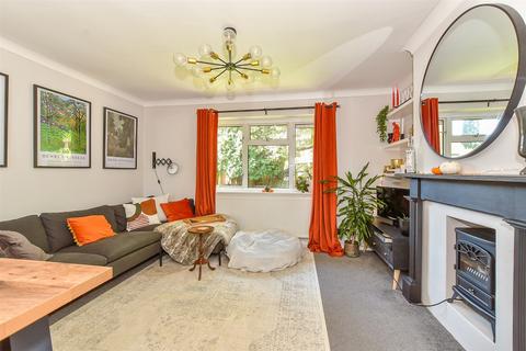 2 bedroom apartment for sale, Brokes Way, Tunbridge Wells, Kent