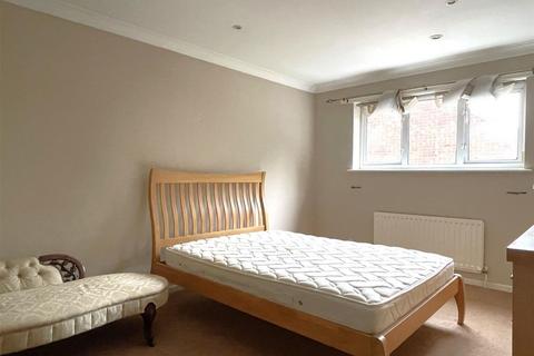 24 Briar Close, Lowestoft, NR32 4SU