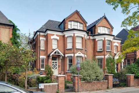 2 bedroom apartment for sale, Avenue Road, Highgate