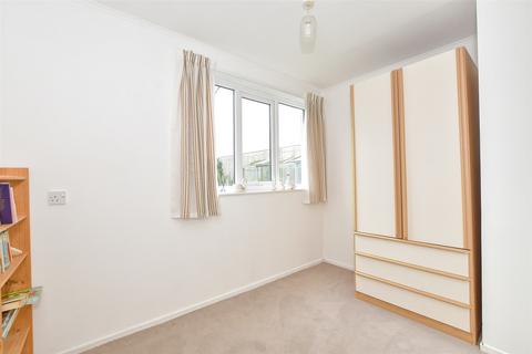 31 Maple Gardens, Bognor Regis, PO22 9LB