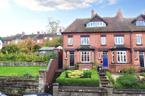 4 bedroom end of terrace house for sale, Station Street, Ashbourne, DE6