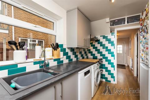 3 bedroom semi-detached house for sale, Southcliffe Road, Carlton, Nottingham