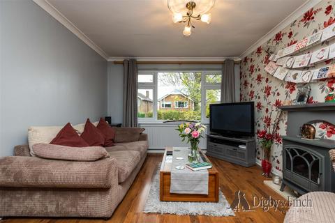 3 bedroom semi-detached house for sale, Southcliffe Road, Carlton, Nottingham