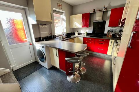 3 bedroom end of terrace house for sale, Hargreaves Street, Thornton FY5