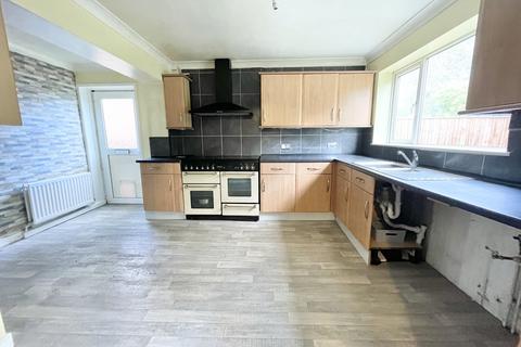 8 Willow Grove, Hambleton, Poulton-le-fylde, FY6 9ED
