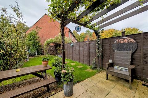 2 bedroom terraced house for sale, Bluebell Road, Tewkesbury, Glos, GL20