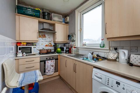 2 bedroom flat for sale, Cook Street, Kirkcaldy KY1