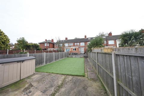 3 bedroom terraced house for sale, Boothferry Road, Hull