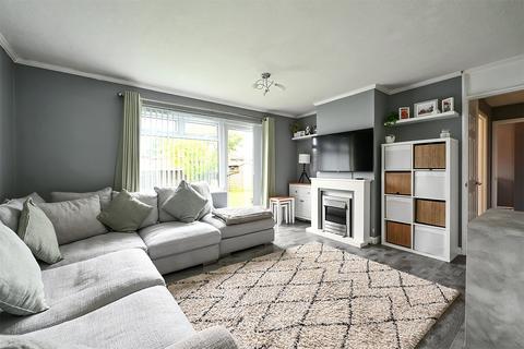 undefined, Chapel Lane, Hampshire GU14