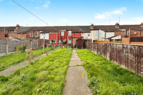 3 bedroom terraced house to rent, Drake Street, Gainsborough DN21