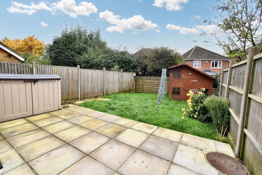 Pantheon Gardens, Ashford TN23 3 bed semidetached house for sale £