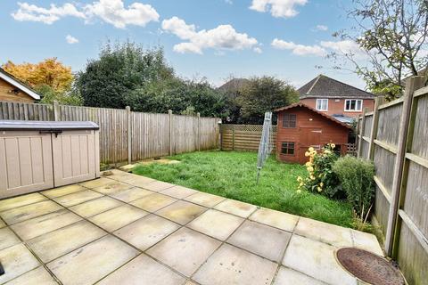 3 bedroom semi-detached house for sale, Pantheon Gardens, Ashford TN23