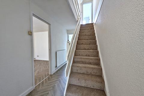 7 Brindley Close, Sheffield, S8 8PX