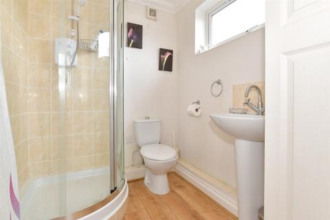 13 Marina Drive, Welling, DA16 3QY