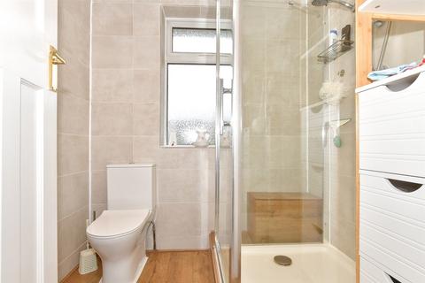 13 Marina Drive, Welling, DA16 3QY