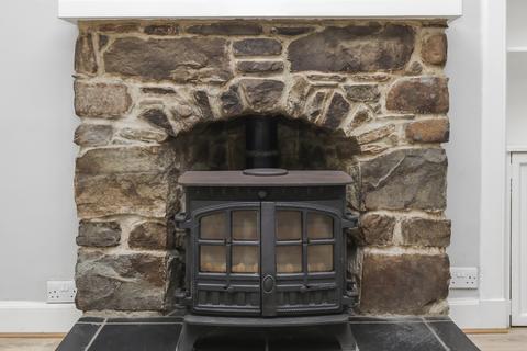 4 Cochrina Place, Rosewell, EH24 9AD