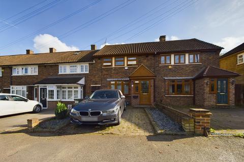 2 bedroom terraced house for sale, Romford Road, Aveley, South Ockendon, Essex, RM15