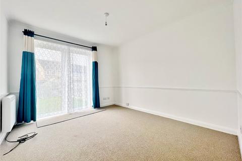 1 bedroom flat to rent, Wadhurst Close, West Sussex PO21