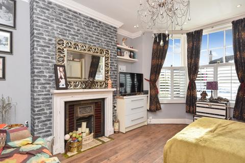 2 bedroom apartment for sale, Alexandra Road, CLIFFTOWN CONSERVATION AREA, Southend On Sea, Essex, SS1