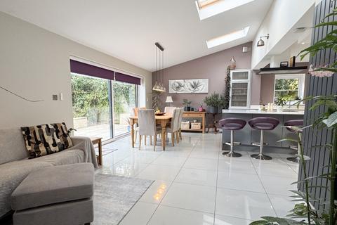 4 bedroom detached house for sale, Ickford, Buckinghamshire