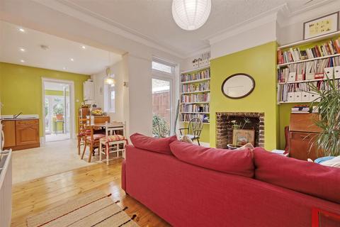 127 Manor Road, Leyton, London, E10 7HW