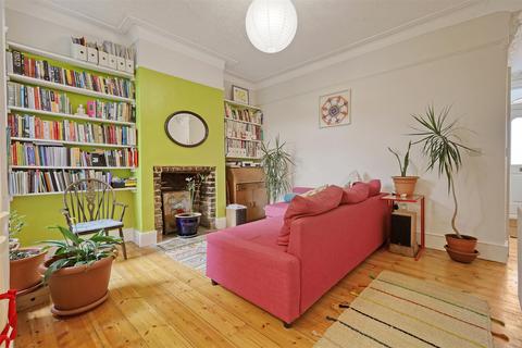 127 Manor Road, Leyton, London, E10 7HW