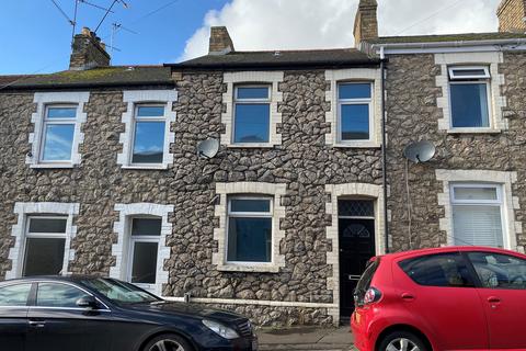 3 bedroom terraced house to rent, Arthur Street, Barry, Vale Of Glamorgan. CF63 2RB