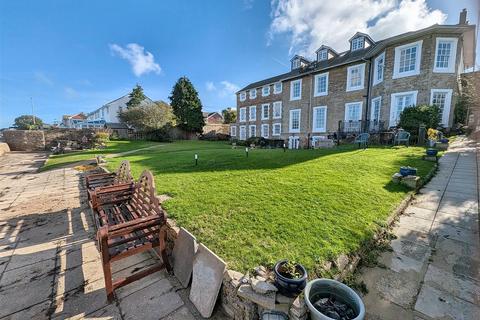 2 bedroom apartment for sale, Augusta Road, Ryde, PO33 3AT