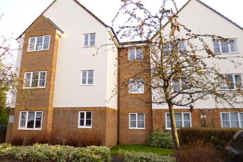 2 bedroom flat to rent, Gisburne Way, North Watford, Watford, WD24