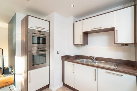 2 bedroom flat for sale, Flat 2, 6 Hatters Lane, Canonmills, EH7 4GX