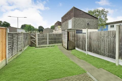23 Viola Close, South Ockendon, RM15 6JF