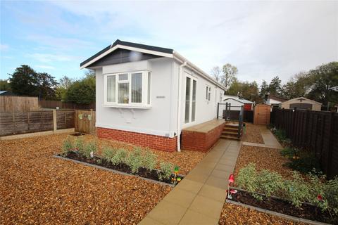 1 bedroom park home for sale, Stubbings Meadow, Ringwood, Hampshire, BH24