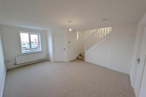 3 bedroom terraced house to rent, Dewberry Lane, Darlington